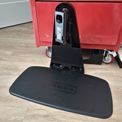 Sanus TV Swivel base *missing bracket that attaches to t.v.** 