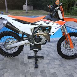 Ktm 450sx (2023)