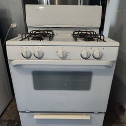 Whirlpool White 30" GAS Stove 