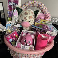 Girl Basket 