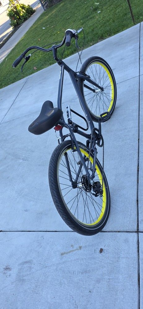 Cruiser Bicycle