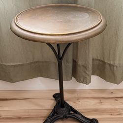 RH side table