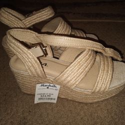 Wedged Sandals 