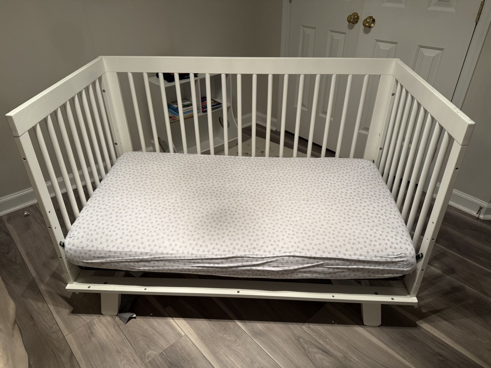 3-in-1 Convertible Crib