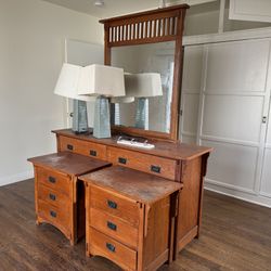 QUEEN SIZE - BEDROOM SET