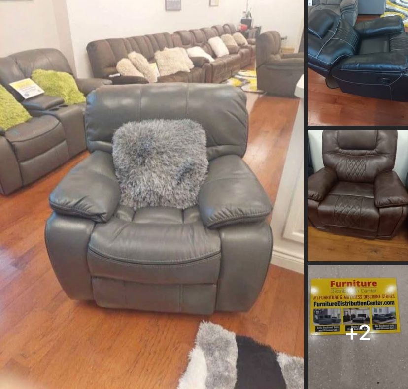 BRAND NEW LARGE RECLINERS $399! WOW! GET IT TODAY