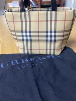 Burberry (Authentic)