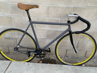 Track bike