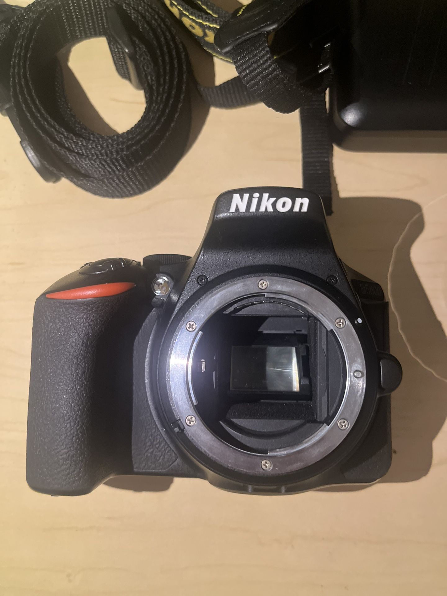 Nikon D5600