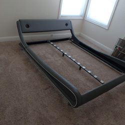 Bed Frame 