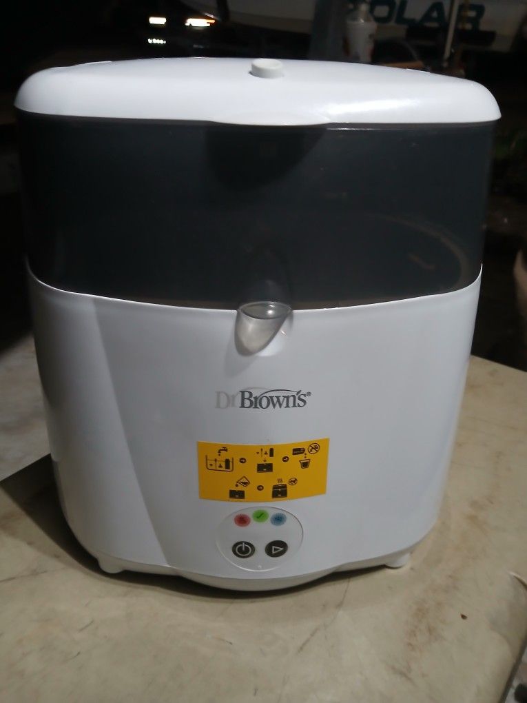 Dr. Brown’s Deluxe Electric Bottle Sterilizer