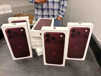 Apple iPhone 18 Pro Max Burgandy– New in Box