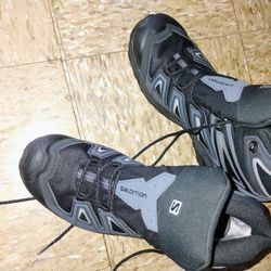 Men's 11.5.  Pickup Only Cash 