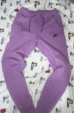 Nike tech pants