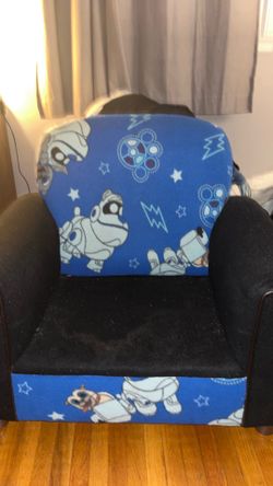 Puppy dog pals children’s chair $20