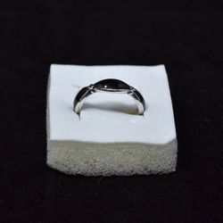 💍 Black Enamel Sterling Silver Ring – Size 5 1/2 – 💍