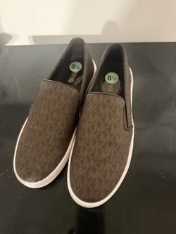 Mk woman shoes 8 1/2
