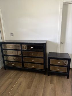 8-drawer dresser + matching night stand