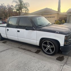 1992 Chevrolet 3500 Regular Cab & Chassis