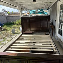 Queen Bed Frame 
