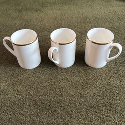 3 coffee cups