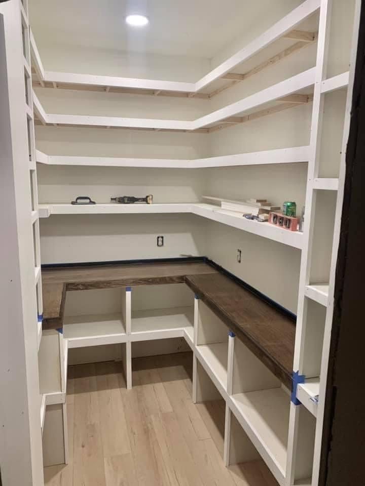 Pantry, Closets, Shelves And More 