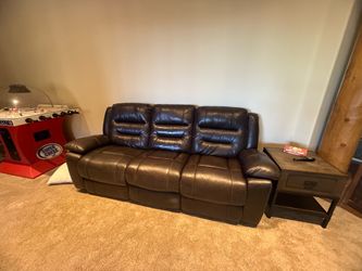Leather couch and loveseat recliners