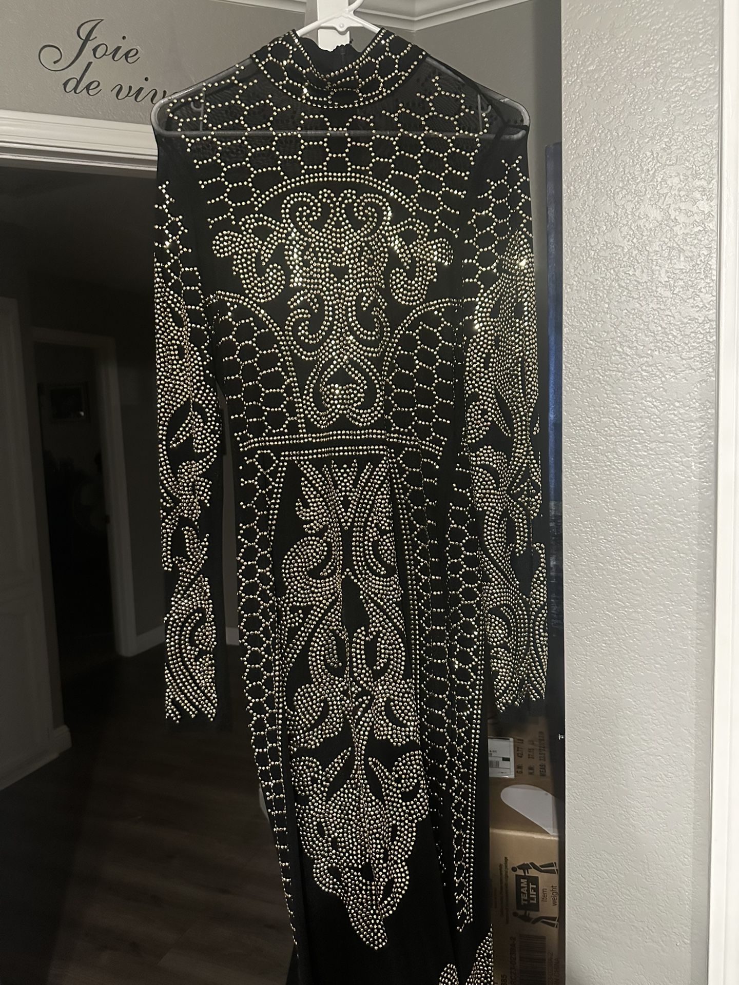 Beautiful Black And Gold Dress