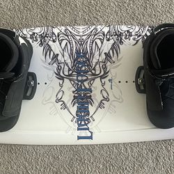 Liquid Force Synergy 141 Wakeboard + O Brien Binding And Ropes