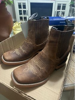 Women’s boots