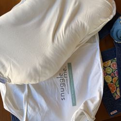 Snuggle Me Organic Baby Lounge