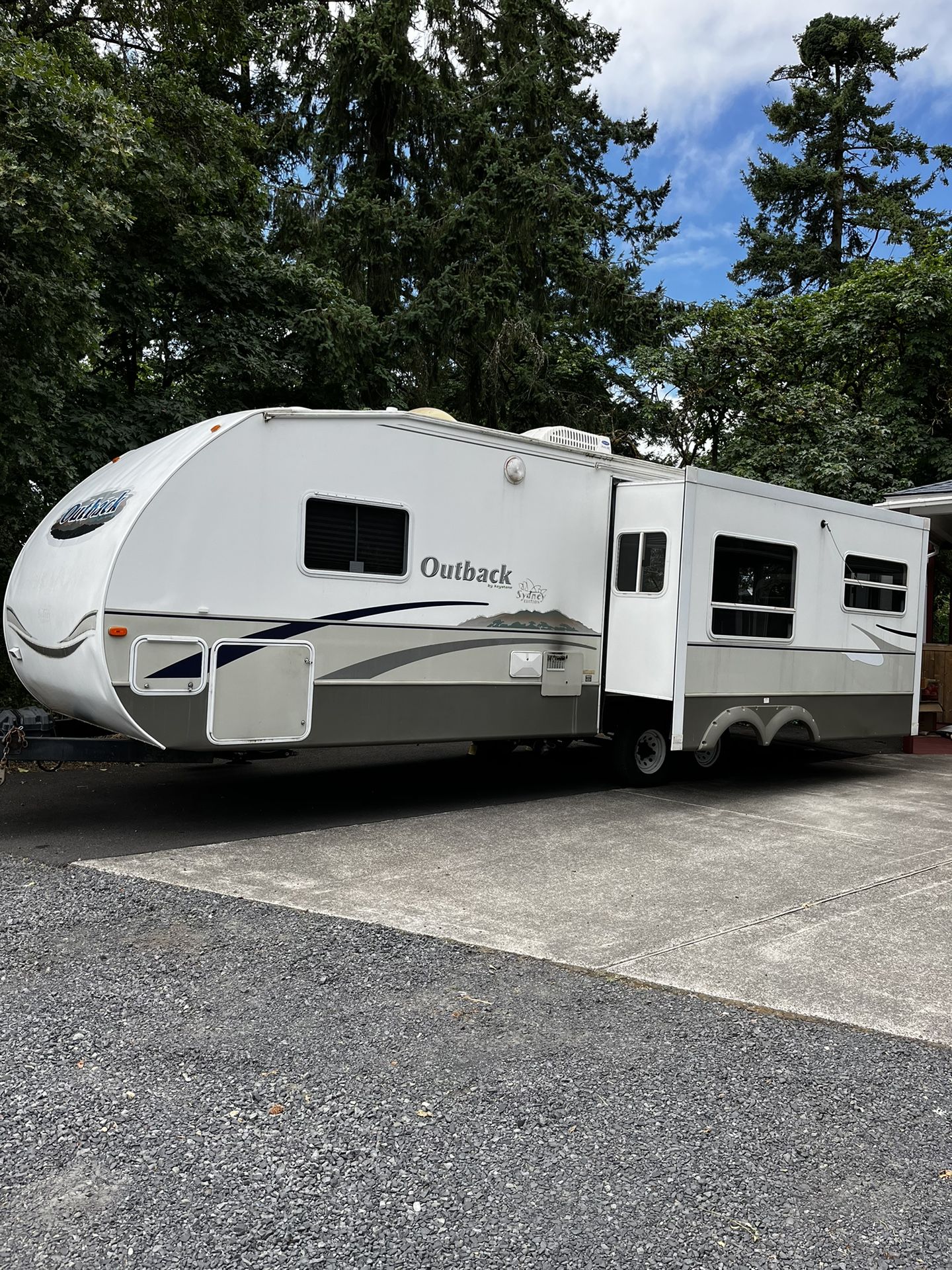 2005 Keystone Outback