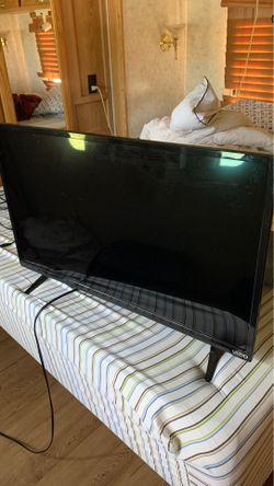Vizio 32 inch like new.