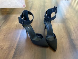 brand new Heels “call it spring”