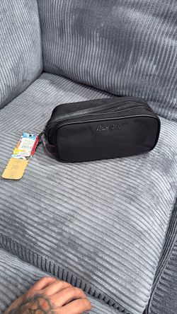 Brand New Bag !!!! $20 Robert Graham Bag New 