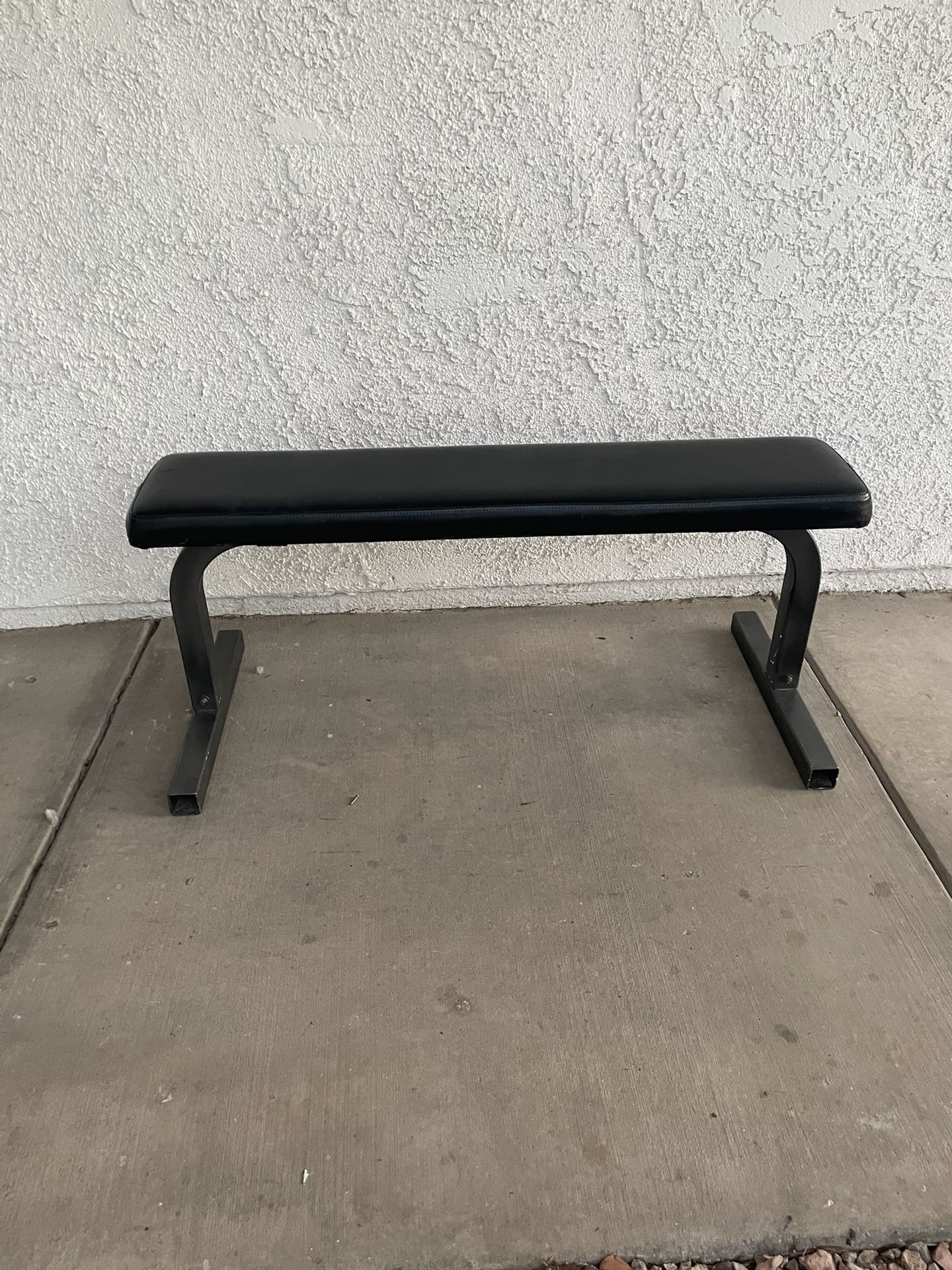 Flat Weight Bench
