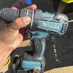 Makita 18v Drill With Battery 
