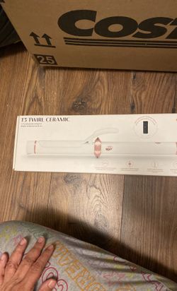 T3 SinglePass Curl Professional Curling Iron Custom Blend Ceramic Long Barrel Curling and Wave Iron with Adjustable Heat Settings for Shiny Smooth Cur