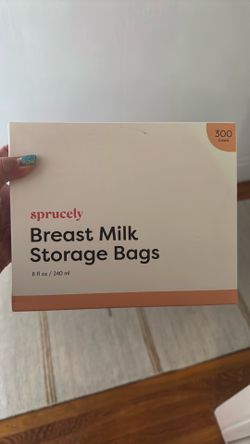 Sprucely Milk Storage Bags