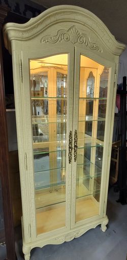 Vintage Off White Cabinet With Internal Light