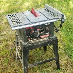 Table Saw w/ Stand & Diablo Blade