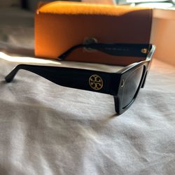 black tory burch sunglasses