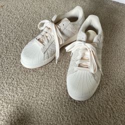 Adidas Superstar XLG Shoe (Women’s Size 9.5)