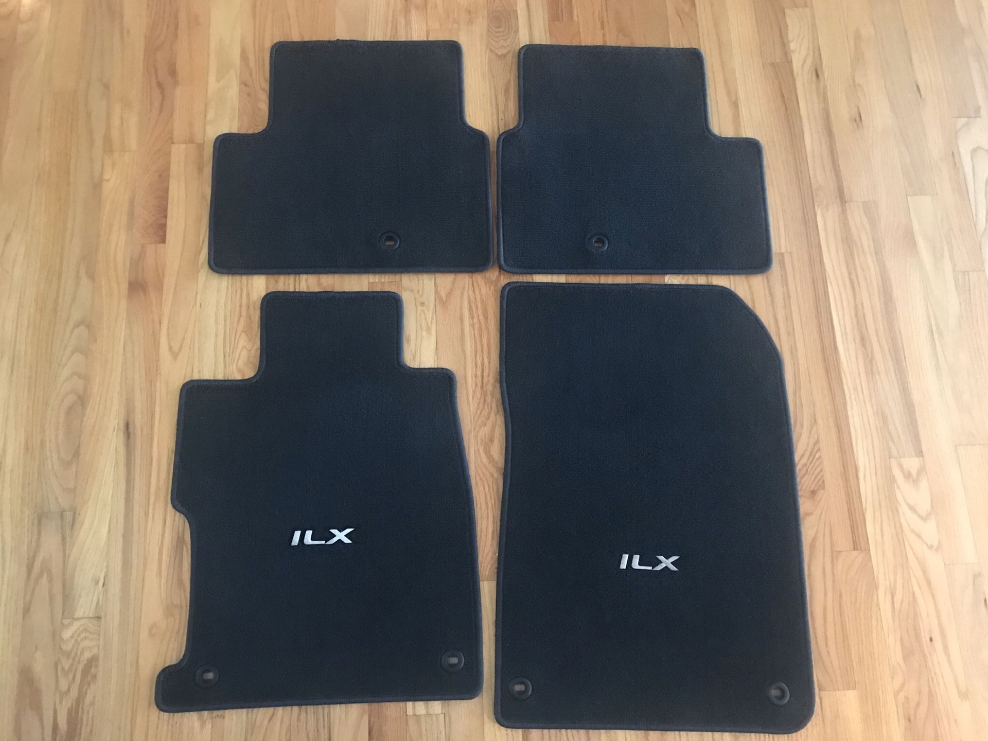 Original 2016 Acura ILX OEM carpet floor mats New Condition, Never Used