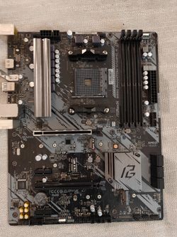 Asrock B550 Phantom Gaming 4 for parts