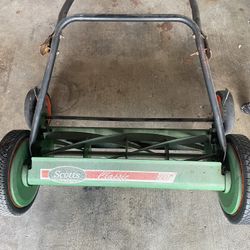 Scott 20 Inch Manual Lawn Mower