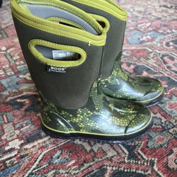 Bogs Kids Waterproof Boots Size 2