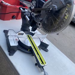 Ryobi 12 In Sliding Miter Saw