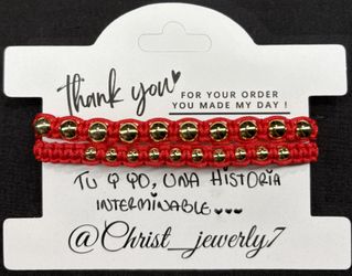 Pulsera de macramé con oro laminado