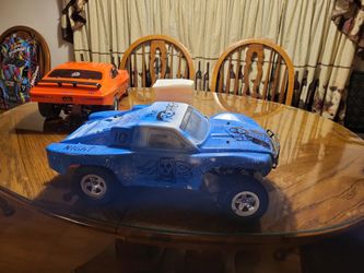 Up For Sale Is A 1/18 Scale/ Comes With Two Bodies New Transmitter Controller Lots Of New Stuff